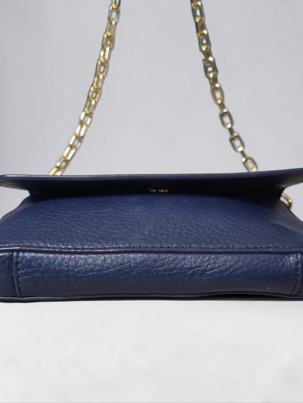 Tory Burch Navy Leather Flap Chain Shoulder Bag - Picture 3 of 8
